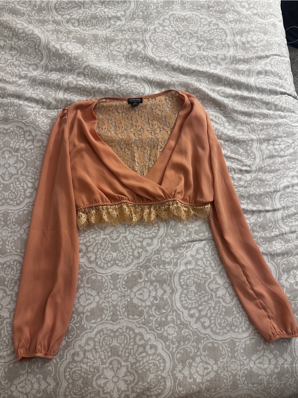 HOMAGE Cropped Lace Trim Top